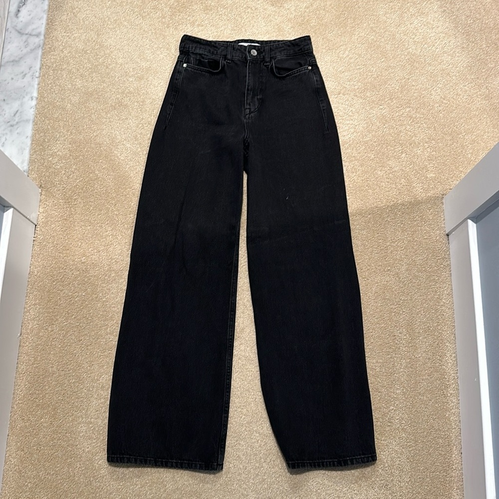 Black Zara wide leg jeans